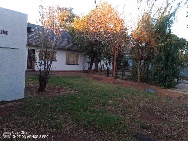 4 Bedroom Property for Sale in Rondebult Gauteng