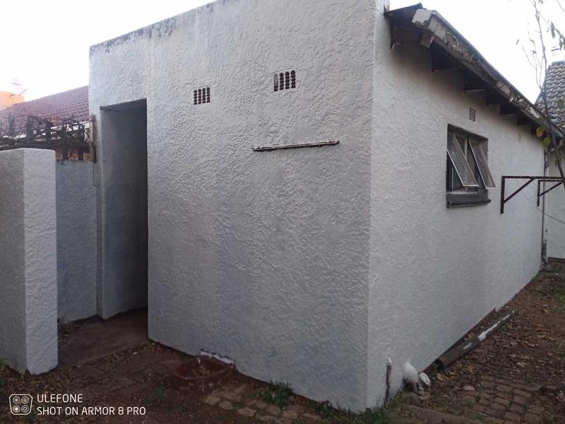 4 Bedroom Property for Sale in Rondebult Gauteng