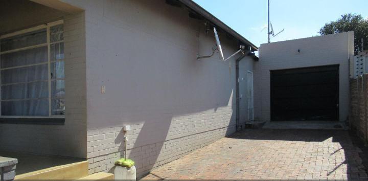 4 Bedroom Property for Sale in Sunnyridge Gauteng