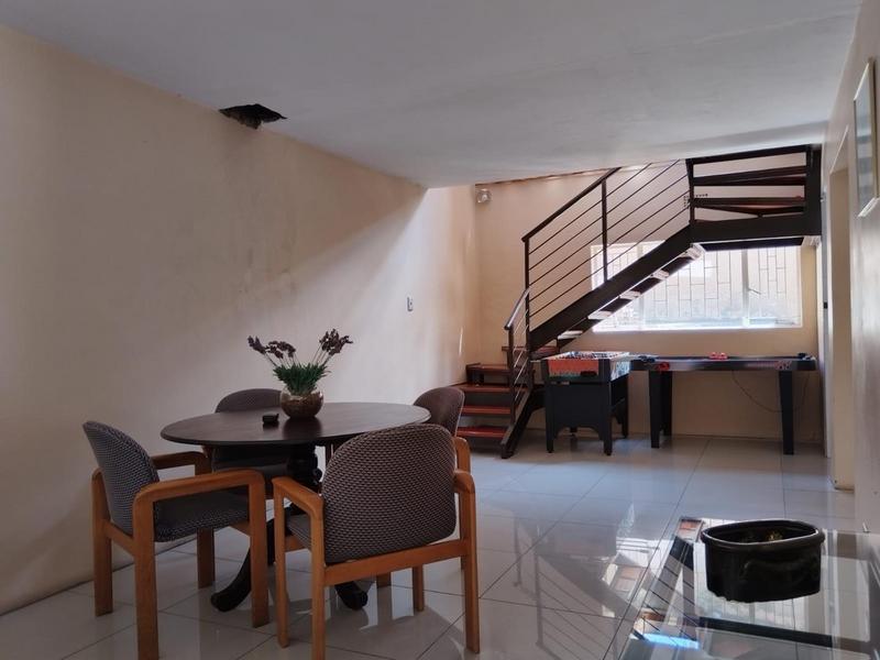 5 Bedroom Property for Sale in Sunnyrock Gauteng