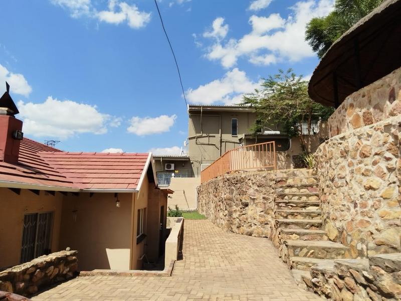 5 Bedroom Property for Sale in Sunnyrock Gauteng