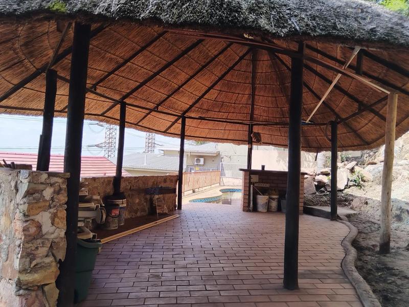 5 Bedroom Property for Sale in Sunnyrock Gauteng