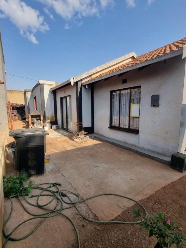 3 Bedroom Property for Sale in Vosloorus Gauteng