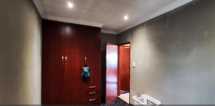3 Bedroom Property for Sale in Vosloorus Gauteng