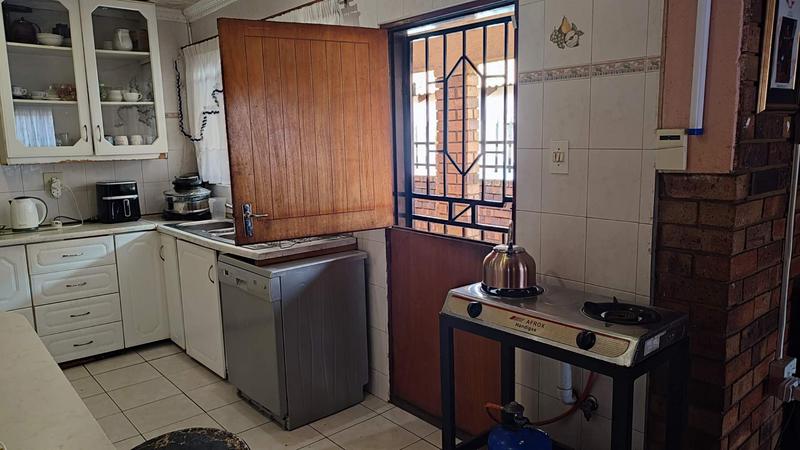 4 Bedroom Property for Sale in Vosloorus Gauteng