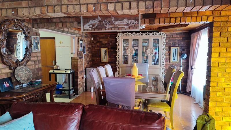 4 Bedroom Property for Sale in Vosloorus Gauteng