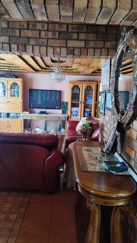 4 Bedroom Property for Sale in Vosloorus Gauteng