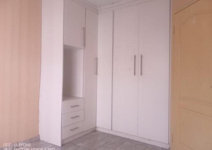 2 Bedroom Property for Sale in Jeppestown Gauteng