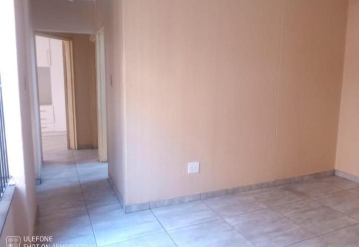 2 Bedroom Property for Sale in Jeppestown Gauteng