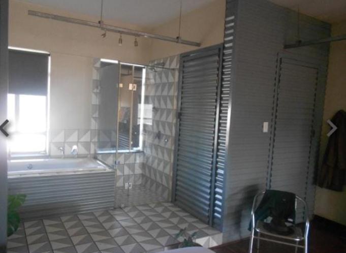 1 Bedroom Property for Sale in Jeppestown Gauteng