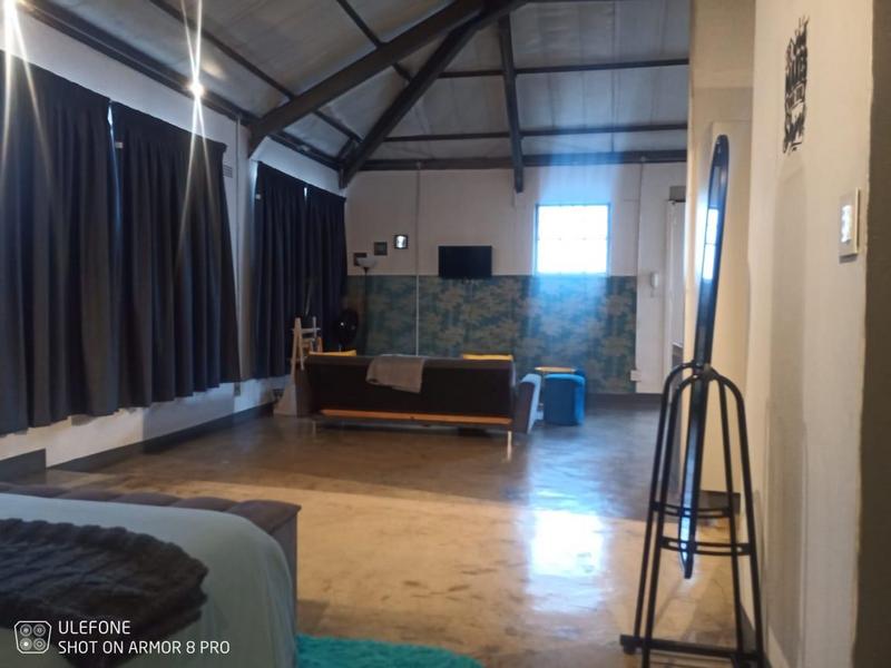 1 Bedroom Property for Sale in Jeppestown Gauteng