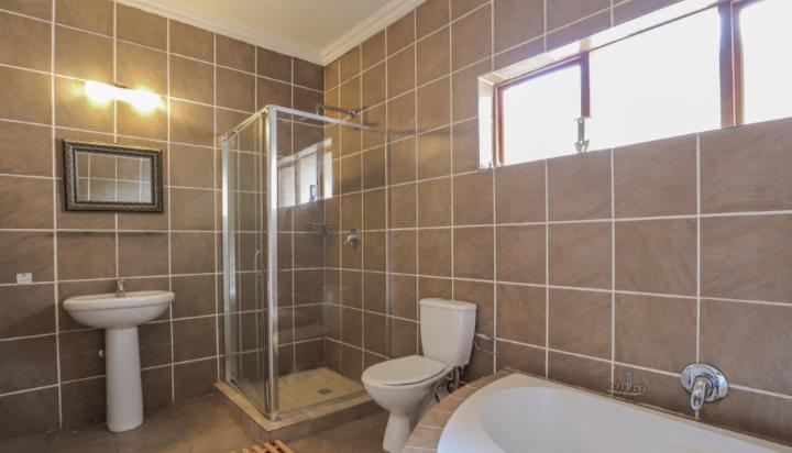 4 Bedroom Property for Sale in Rosebank Gauteng
