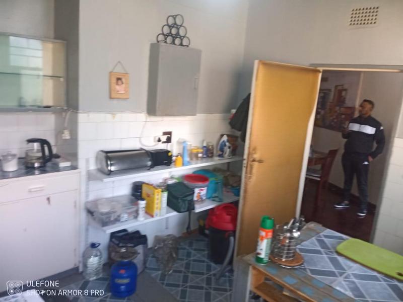 2 Bedroom Property for Sale in Rosebank Gauteng