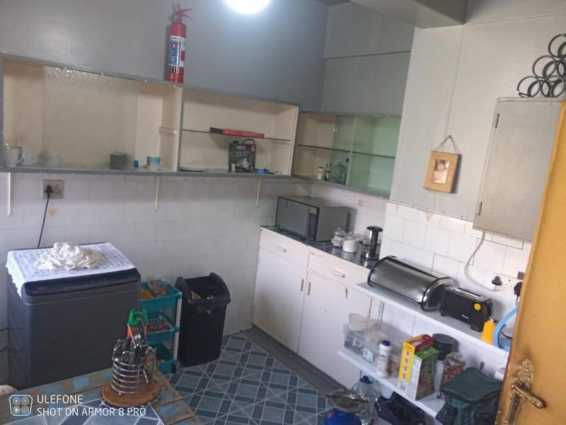 2 Bedroom Property for Sale in Rosebank Gauteng