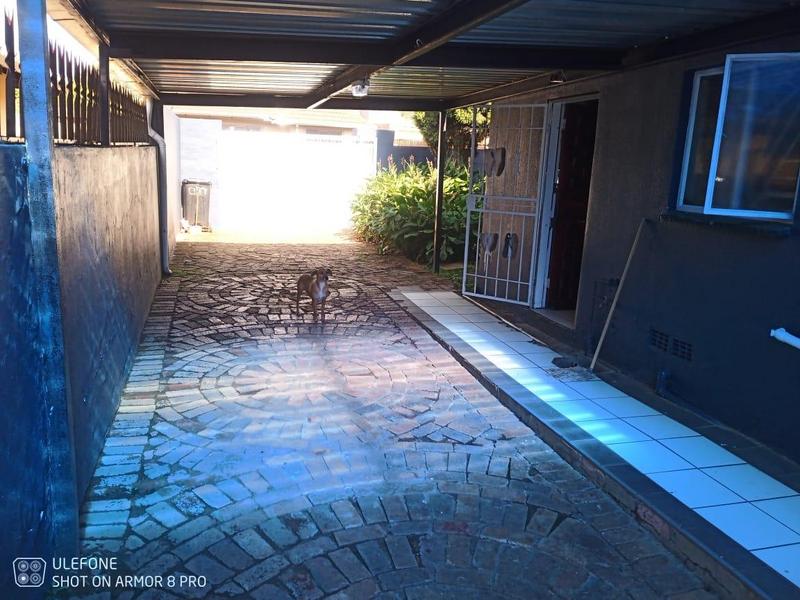 2 Bedroom Property for Sale in Meredale Ext 4 Gauteng