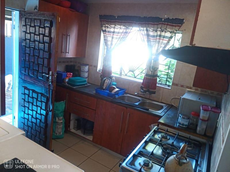 2 Bedroom Property for Sale in Meredale Ext 4 Gauteng