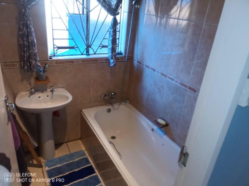 2 Bedroom Property for Sale in Meredale Ext 4 Gauteng