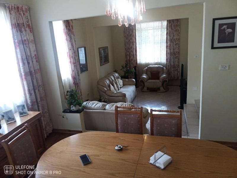 6 Bedroom Property for Sale in Lorentzville Gauteng