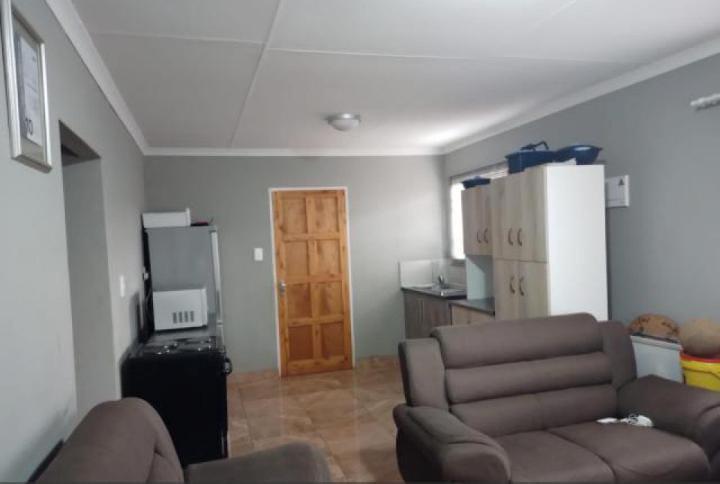3 Bedroom Property for Sale in Vosloorus Ext 6 Gauteng