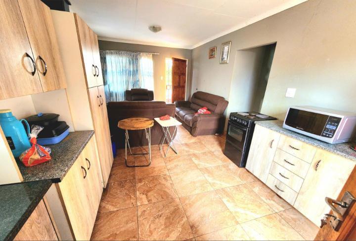 3 Bedroom Property for Sale in Vosloorus Ext 6 Gauteng