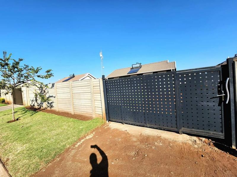 3 Bedroom Property for Sale in Sky City Gauteng