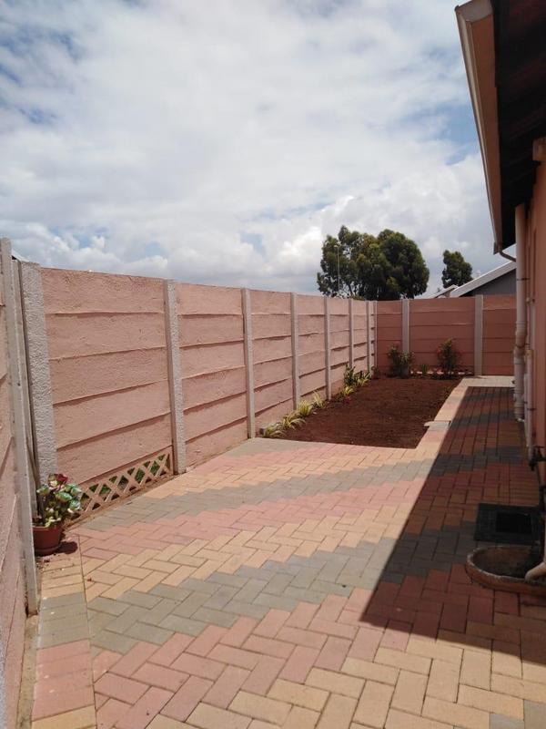 2 Bedroom Property for Sale in Sky City Gauteng