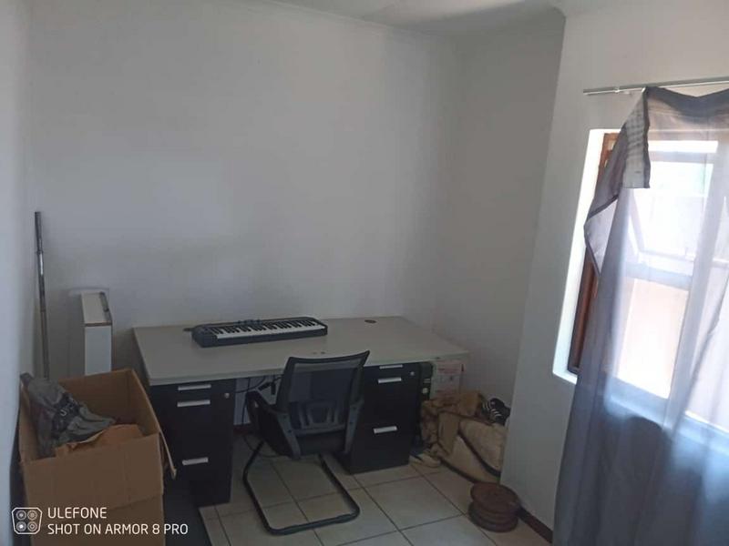 2 Bedroom Property for Sale in Helderwyk Gauteng