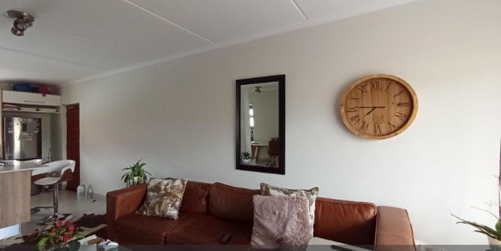 2 Bedroom Property for Sale in Founders Hill Gauteng