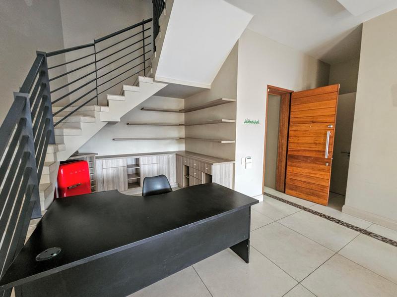 To Let 3 Bedroom Property for Rent in Waterkloof Ridge Gauteng