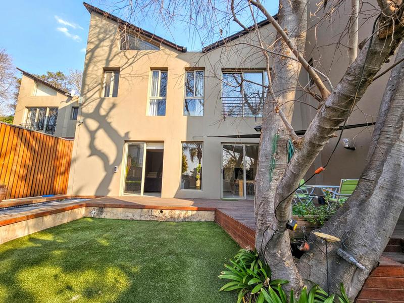 To Let 3 Bedroom Property for Rent in Waterkloof Ridge Gauteng