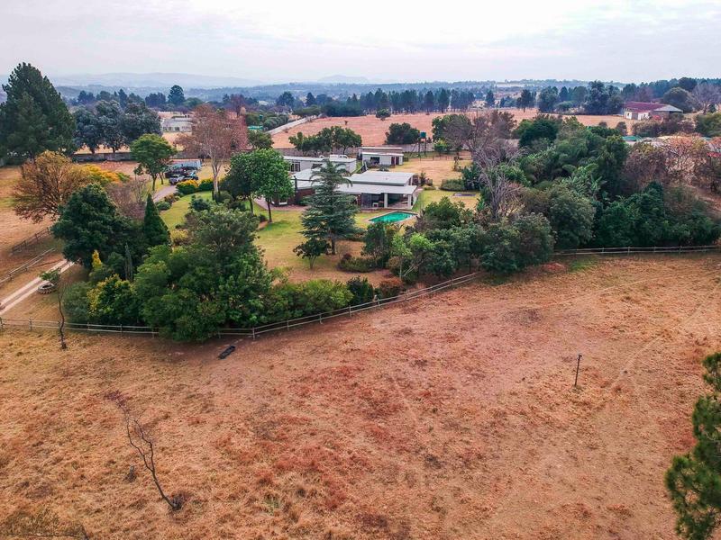 4 Bedroom Property for Sale in Zonnehoewe A H Gauteng