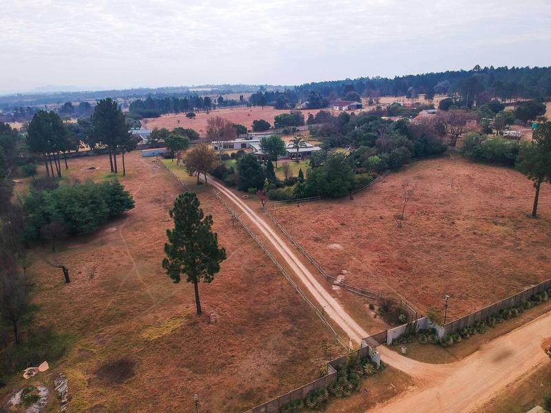 4 Bedroom Property for Sale in Zonnehoewe A H Gauteng