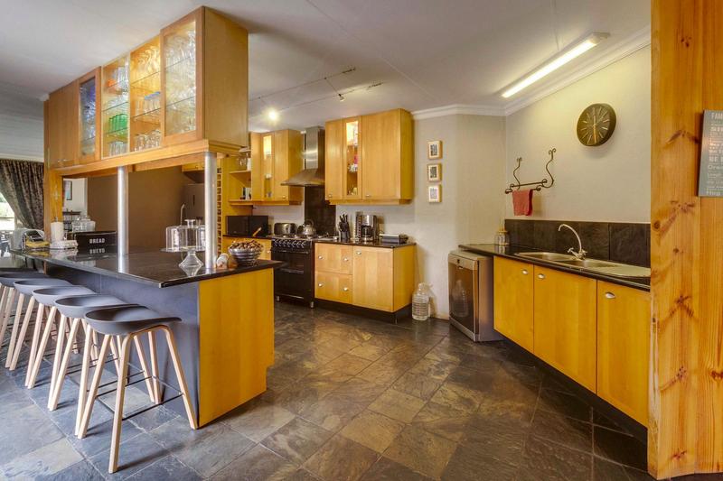 4 Bedroom Property for Sale in Zonnehoewe A H Gauteng