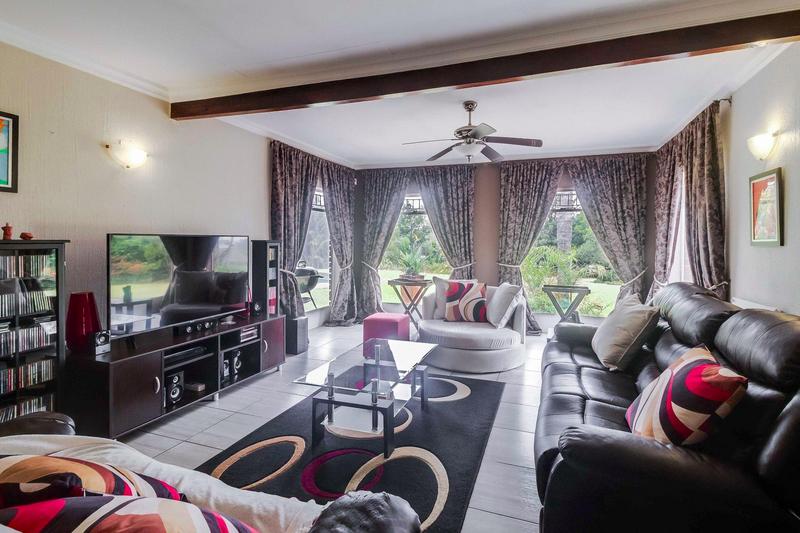 4 Bedroom Property for Sale in Zonnehoewe A H Gauteng