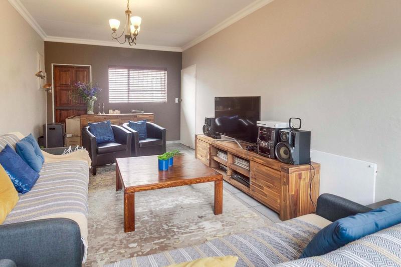 4 Bedroom Property for Sale in Zonnehoewe A H Gauteng