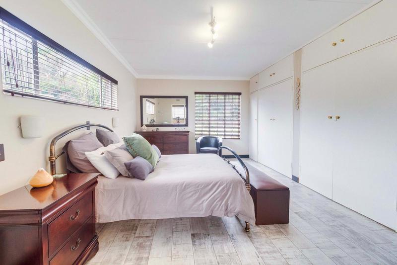 4 Bedroom Property for Sale in Zonnehoewe A H Gauteng