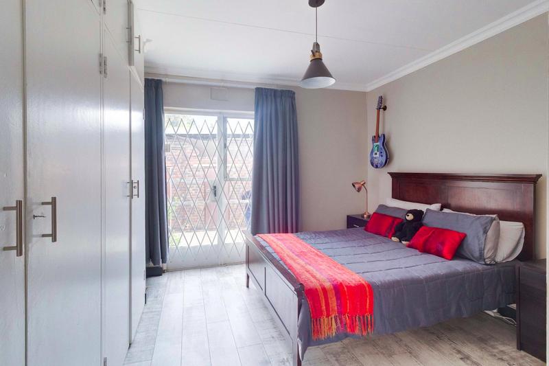 4 Bedroom Property for Sale in Zonnehoewe A H Gauteng