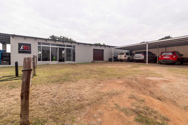 4 Bedroom Property for Sale in Zonnehoewe A H Gauteng