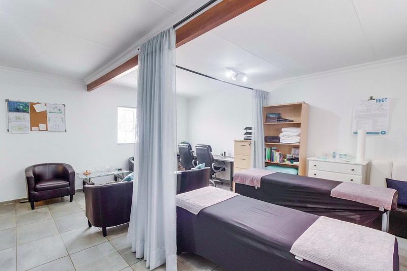 4 Bedroom Property for Sale in Zonnehoewe A H Gauteng