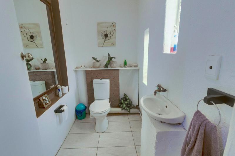 4 Bedroom Property for Sale in Zonnehoewe A H Gauteng