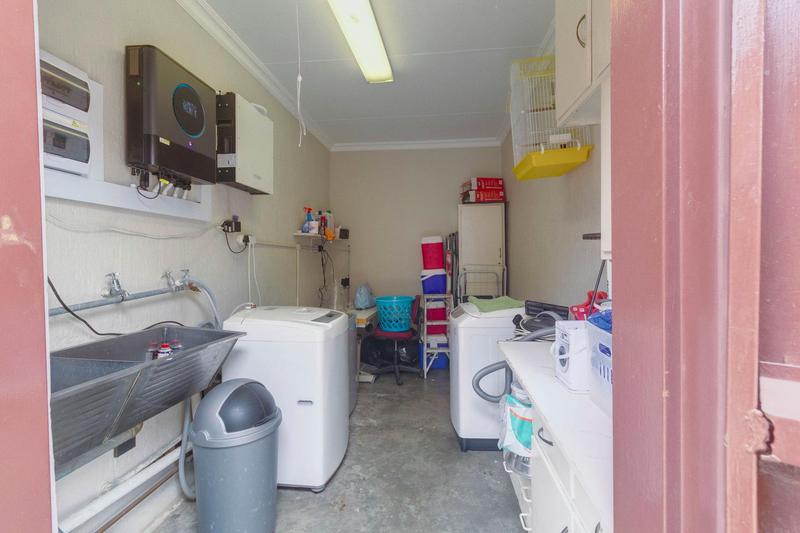 4 Bedroom Property for Sale in Zonnehoewe A H Gauteng