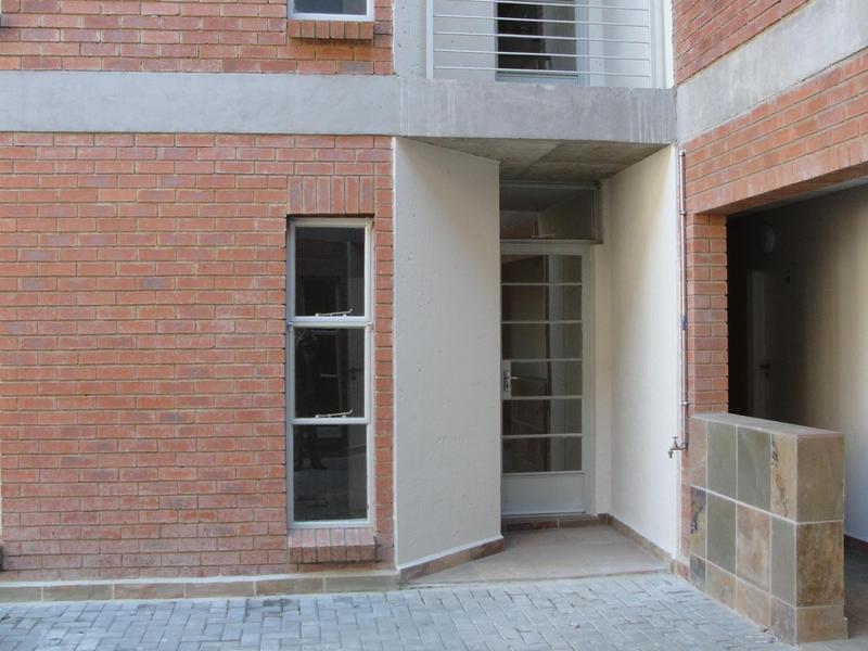 To Let 2 Bedroom Property for Rent in Kempton Park Central Gauteng