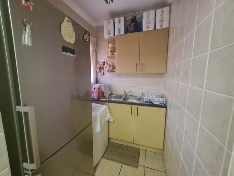 To Let 2 Bedroom Property for Rent in Norton Home Estate AH Gauteng