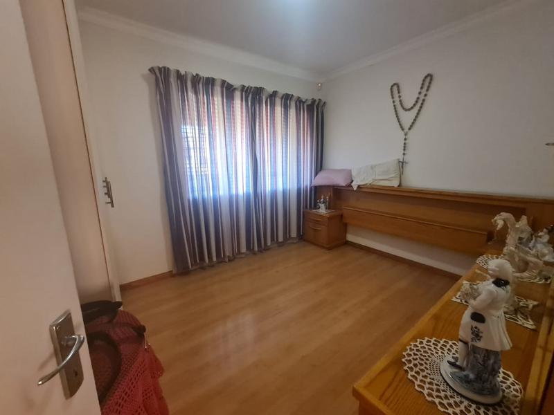 To Let 2 Bedroom Property for Rent in Norton Home Estate AH Gauteng