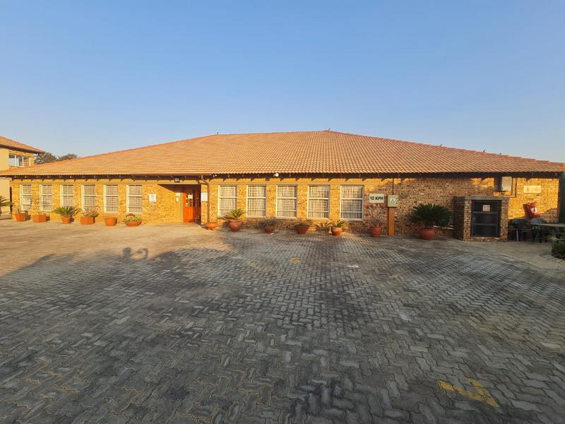To Let 2 Bedroom Property for Rent in Norton Home Estate AH Gauteng