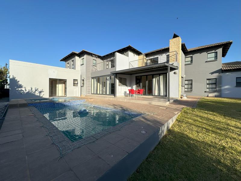To Let 5 Bedroom Property for Rent in Midstream Ridge Gauteng