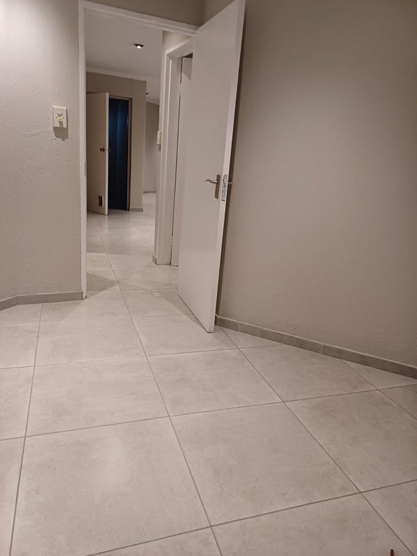 To Let 2 Bedroom Property for Rent in Victory Park Gauteng