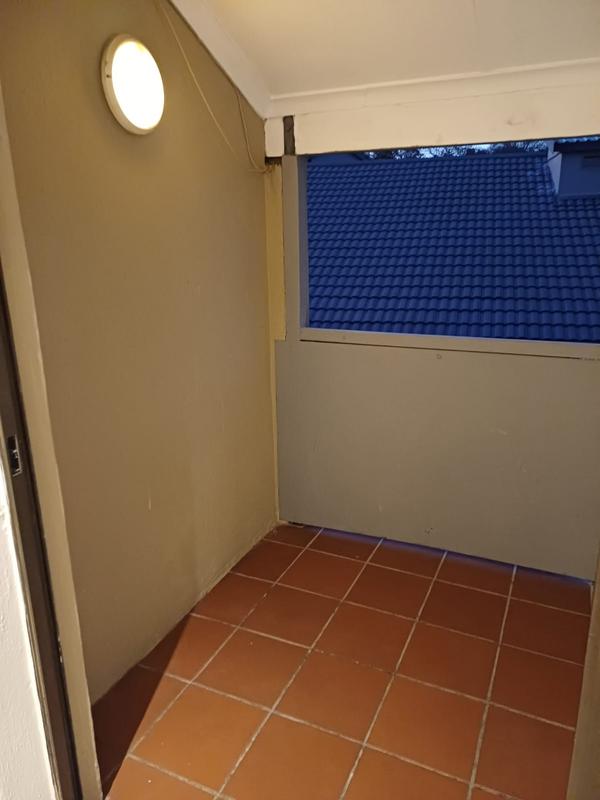 To Let 2 Bedroom Property for Rent in Victory Park Gauteng