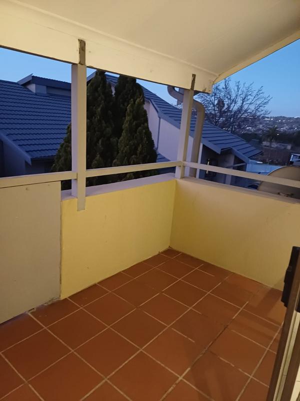 To Let 2 Bedroom Property for Rent in Victory Park Gauteng