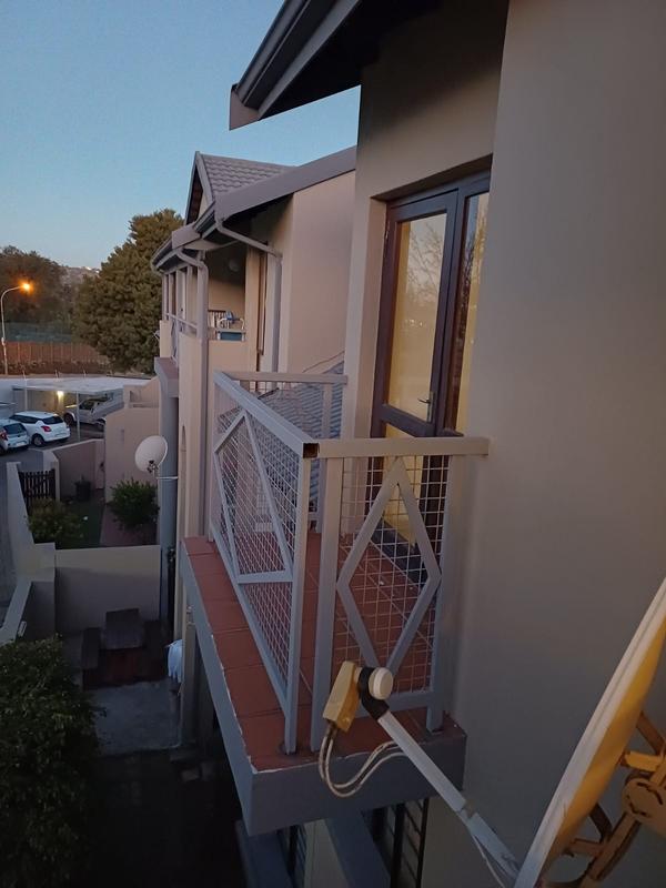 To Let 2 Bedroom Property for Rent in Victory Park Gauteng